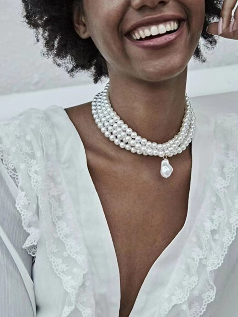 Special-Shaped Pendant Multi-Layered Pearl Necklace