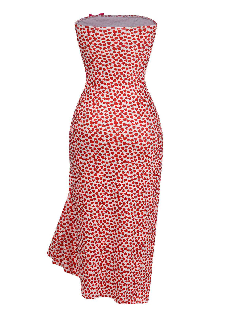 This Pink 1930s Heart Bow Fishtail Dress wraps her in 1930s elegance, one twirl at a time