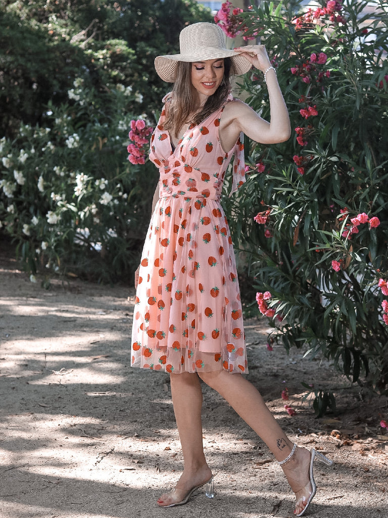 Pink 1950s Strawberry Mesh Swing Dress: timeless style reimagined