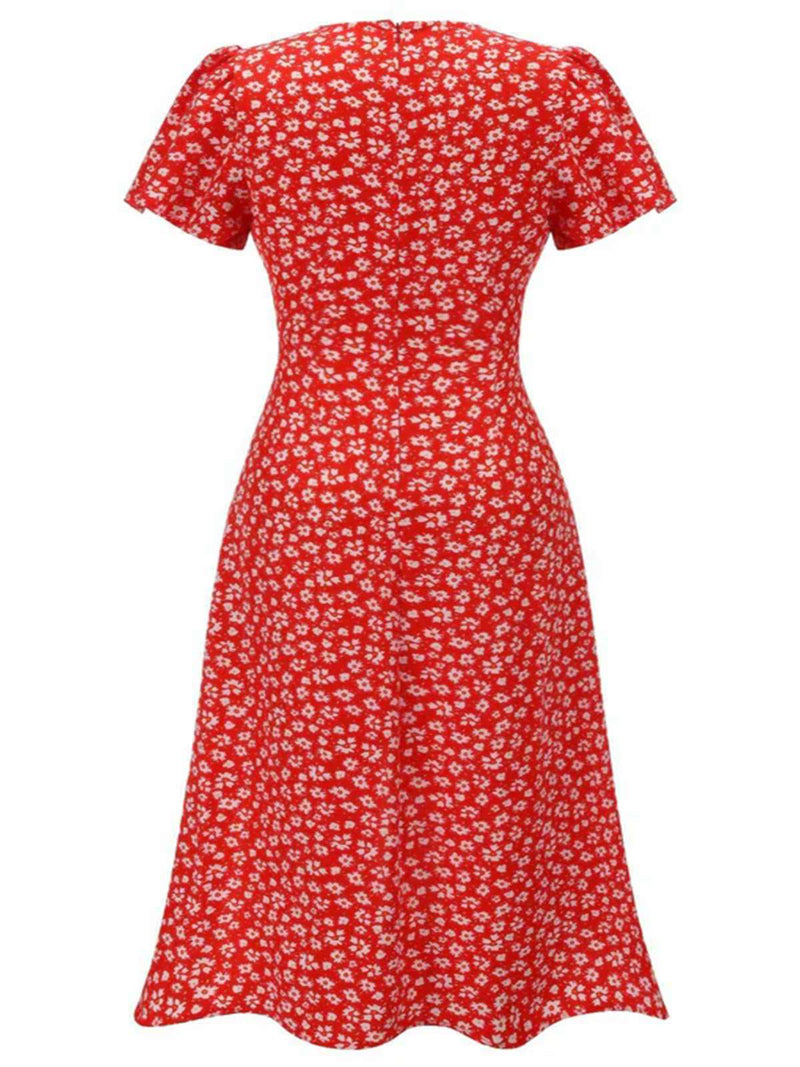 red dress vintage clothing [Plus Size] 1940s Floral V-Neck Added Button Plus Size Maxi Dress this flattering dress creates dresses for wedding size:EU 31