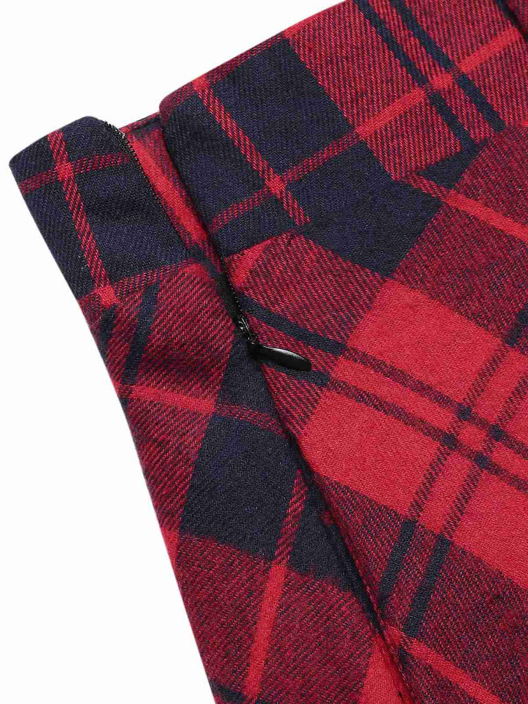 This 2PCS Red 1940s Lapel Top & Plaid Skirt brings 1940s soul to her everyday