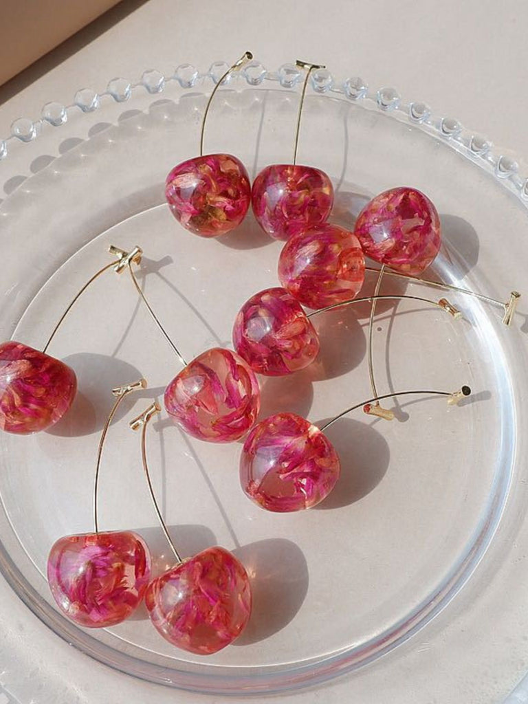 Red Dried Flower Cherry Drop Earrings | vintage fashion, retro style, classic elegance - perfect for retro fashion enthusiasts