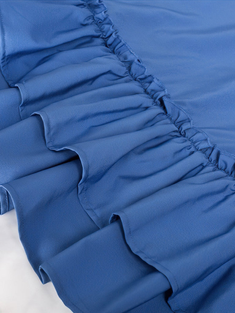 She sways in this Retro 1940s Ruffle High-Low Hem Skirt and it's pure 1940s magic