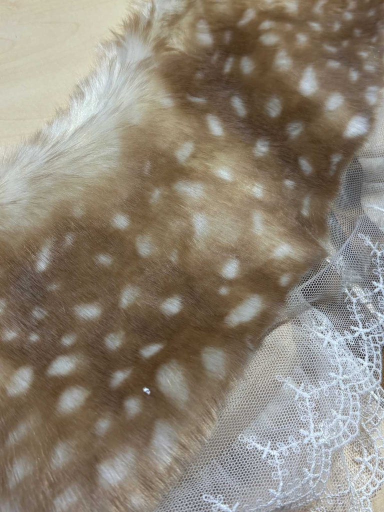 Retro Lace Trim Deer Bow Faux Fur Collar - vintage fashion, retro style