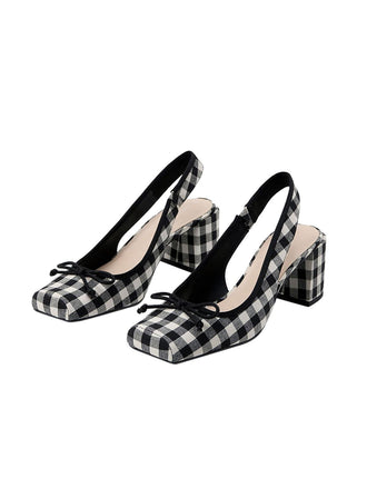 She finds her 1950s story in this Retro Mary Jane Plaid Chunky Heel Shoes