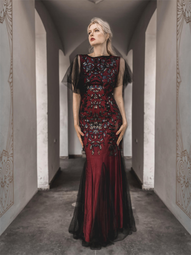 Red Velvet Beaded Sweetheart Velvet Evening Gowns With Side Slit And Train  80cm Length, Perfect For Prom, Dubai Events, And Celebrity Events From  Cplv1, $94.83 | DHgate.Com