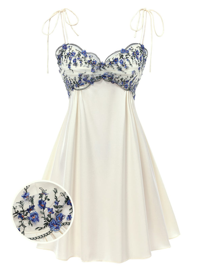 [Pre-Sale] Beige 1940s Floral Embroidered Spaghetti Straps Nightgown