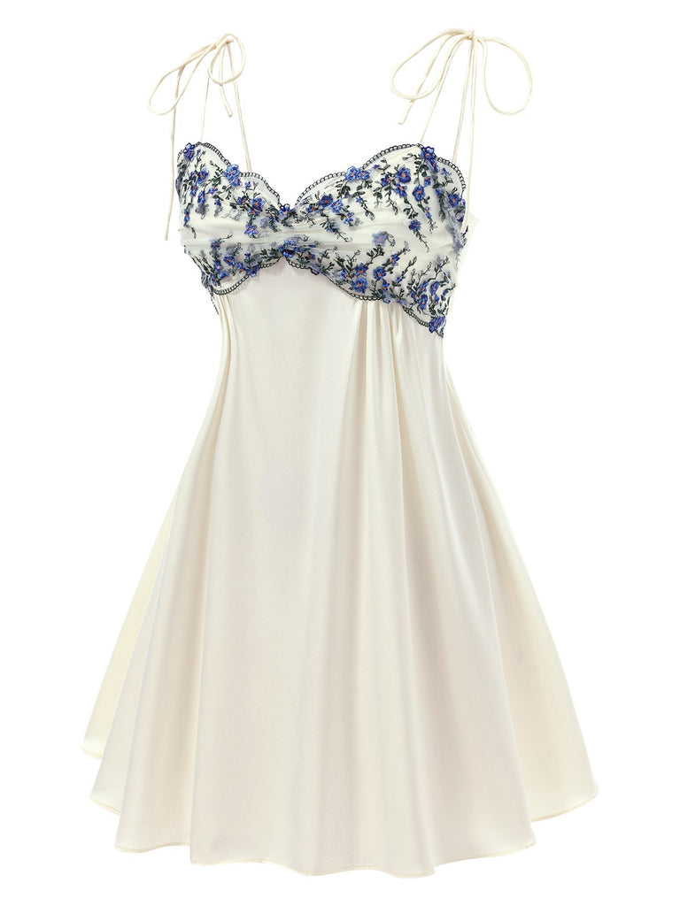 [Pre-Sale] Beige 1940s Floral Embroidered Spaghetti Straps Nightgown