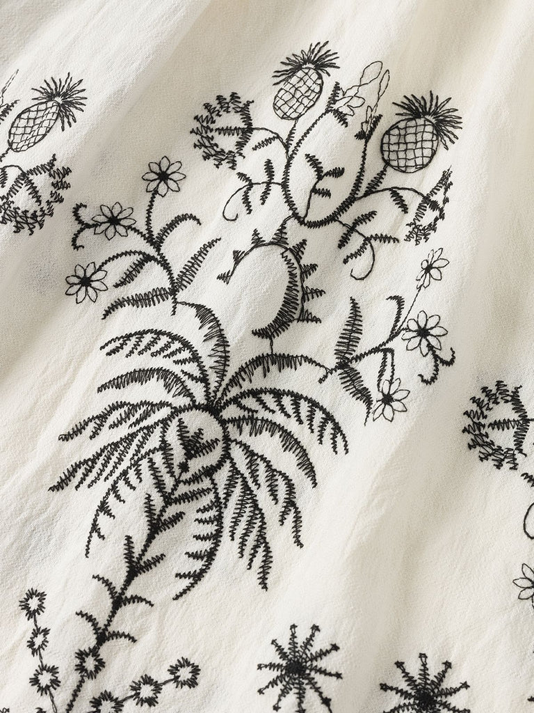 White 1970s V-Neck Floral Boho Ruffles Dress