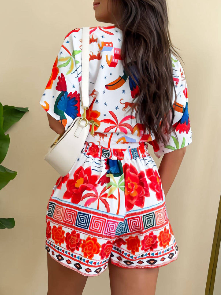 2PCS Red 1970s Boho Floral Chest Tie Top & Shorts