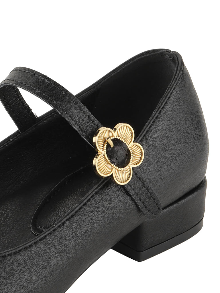 Round Toe Flower Buckled Shoes