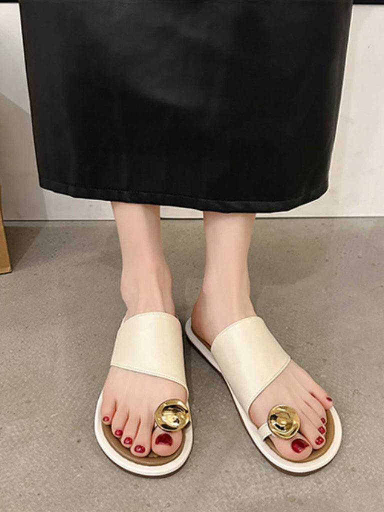 Metal Thumb-Toe Beach Sandals