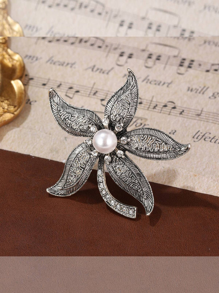 Vintage Silver Rehinestone Pearl Floral Brooch