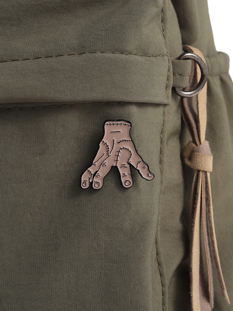 Beige Vintage Accessory 2