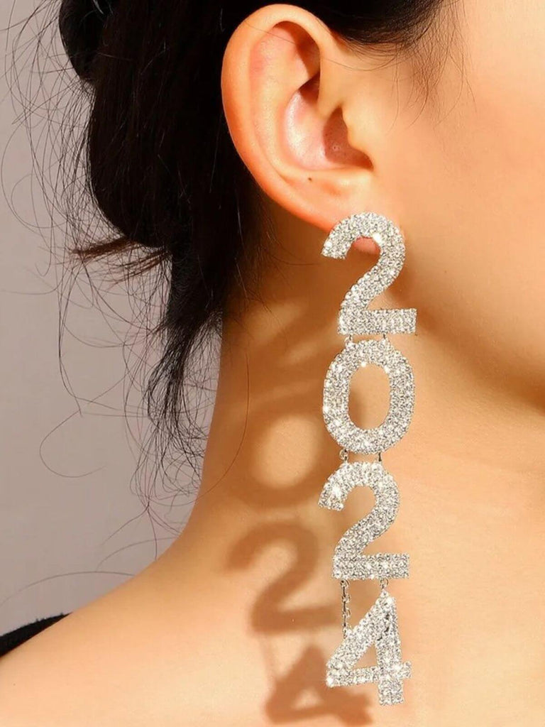 Retro 2024 Rhinestoned Dangle Earrings