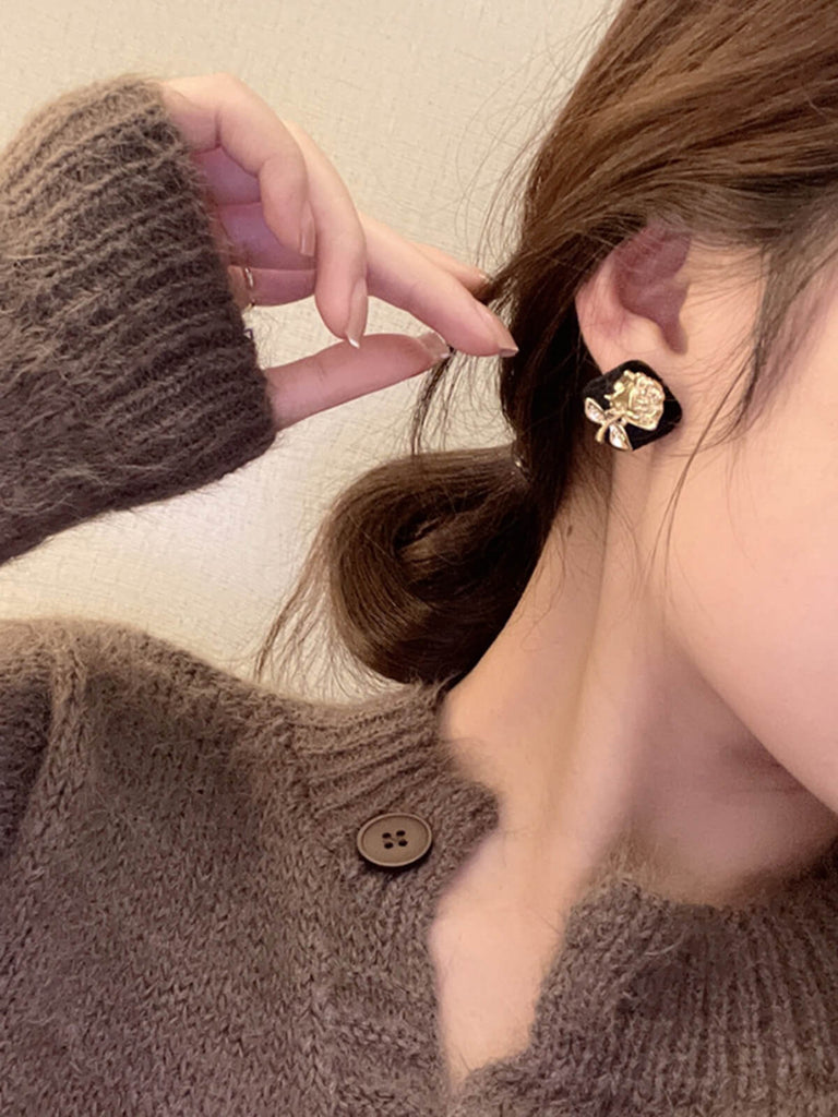 Vintage Black & Gold Cubic Flower Earrings