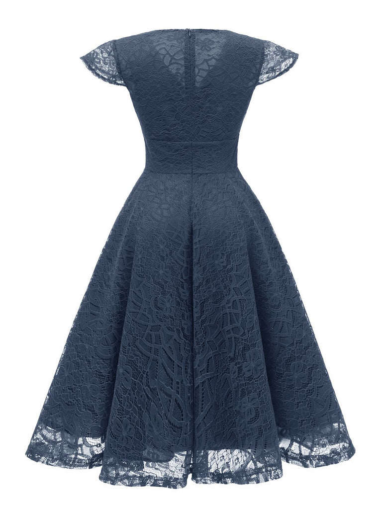 1950s Solid Lace Pleated V-Neck Dress
