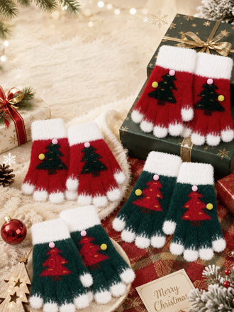 Red Christmas Accessories 2