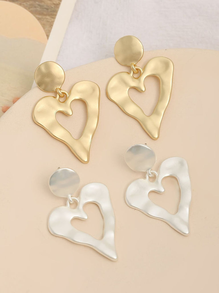 Vintage Chic Heart Alloy Earrings