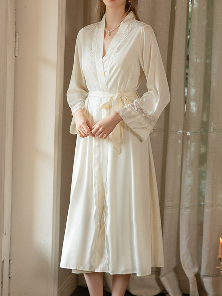 1950s Lace Satin Nightgown 4