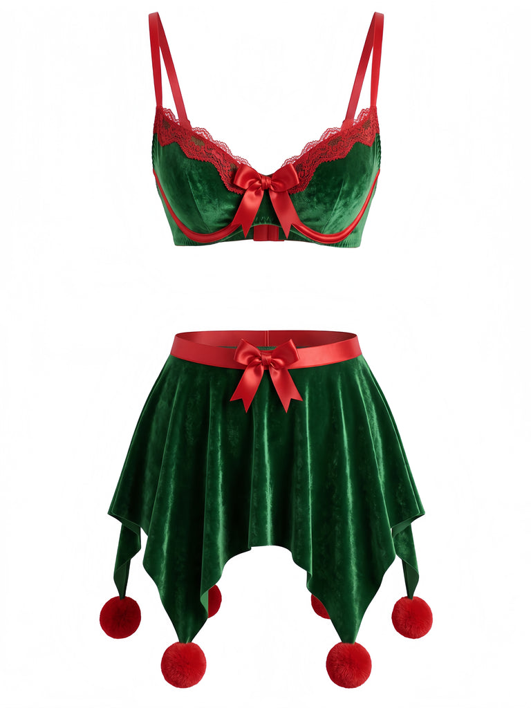 Green 1960s Christmas Nightgown 3