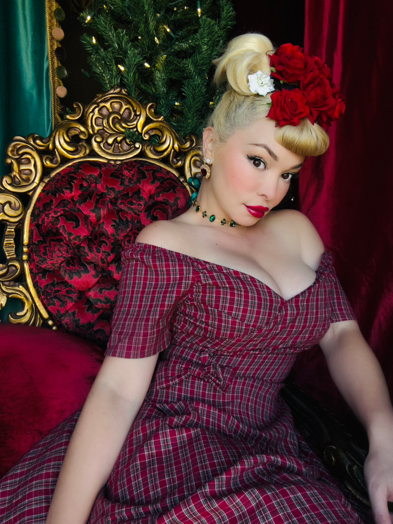 Red 1950s Plaid Ruched Sweetheart Neck Bow Dress