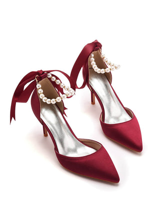 She finds her vintage story in this Solid Color Satin Pointed Toe Heels