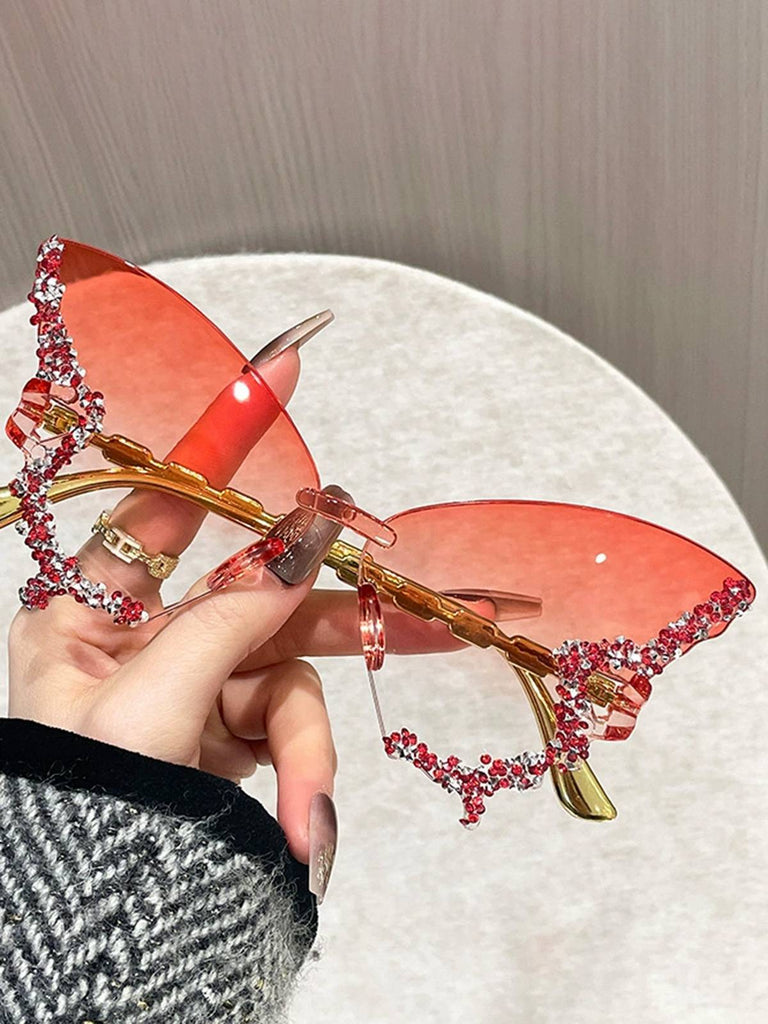 Vintage Butterfly-Shaped Gradient Rimless Sunglasses: beautiful vintage fashion, retro style, classic elegance with timeless appeal