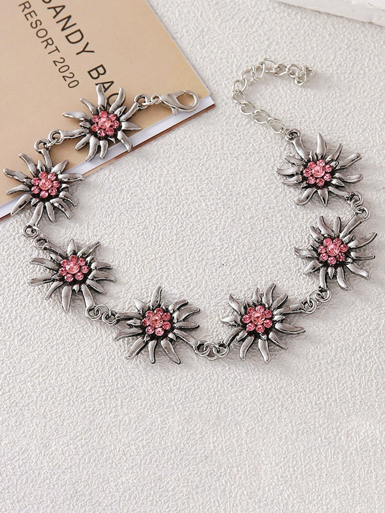Floral Vintage Classic Accessory 3