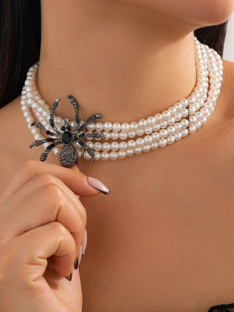 Vintage Halloween Spider Beaded Necklace - vintage fashion, retro style