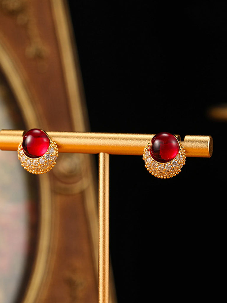 Vintage Rhinestone Ruby Alloy Stud Earrings: 1950s detail work for the woman who notices