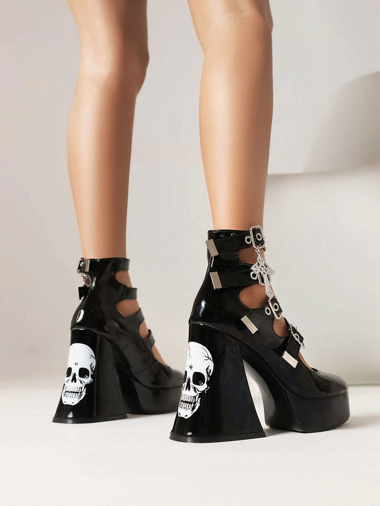 Vintage Skull Steampunk Gothic High Heel Shoes: timeless 1950s elegance she makes her own