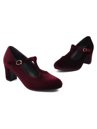 She finds her 1950s story in this Vintage Velvet T-Strap Chunky Heel Shoes