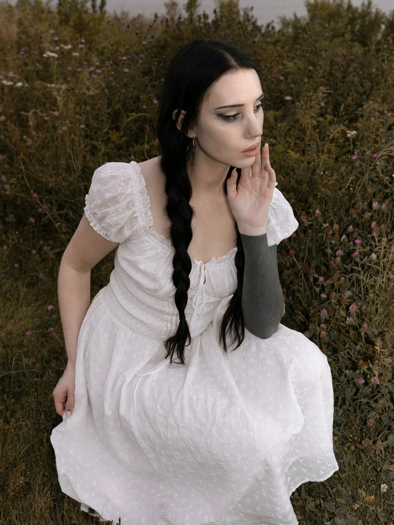 White 1940s Solid Cotton Embroidered Lace Dress - vintage dress, retro fashion, elegant red
