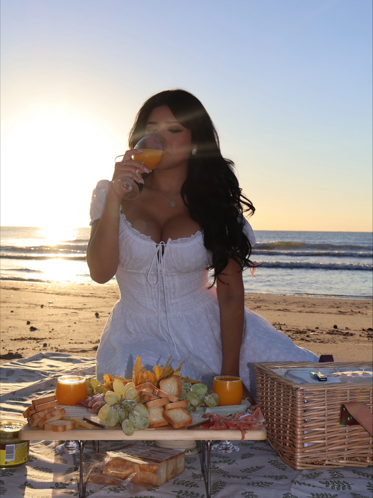 White 1940s Solid Cotton Embroidered Lace Dress - vintage dress, retro fashion, elegant red