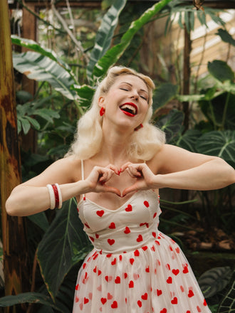 Heart 1950s Mesh Sling Dress | 1950s | vintage dress, retro fashion