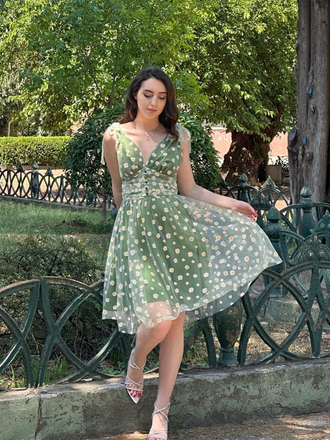 Green 1950s Daisy Mesh Swing Dress