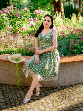 Green 1950s Daisy Mesh Swing Dress