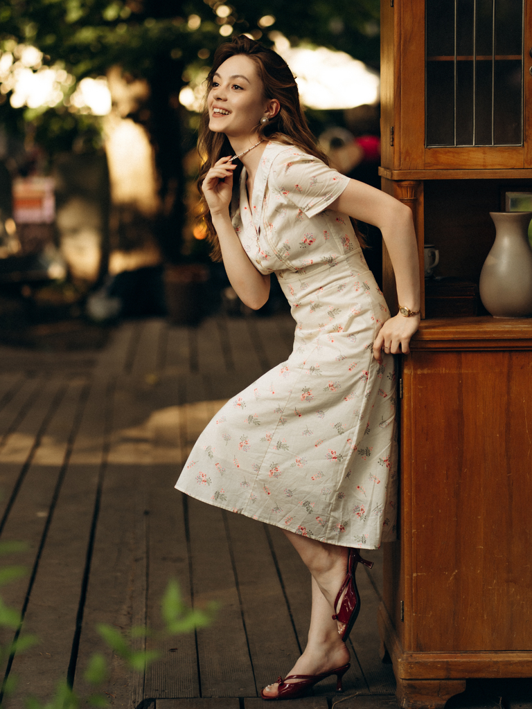 Pure Cotton Beige 1940s Puff Sleeves Floral Dress