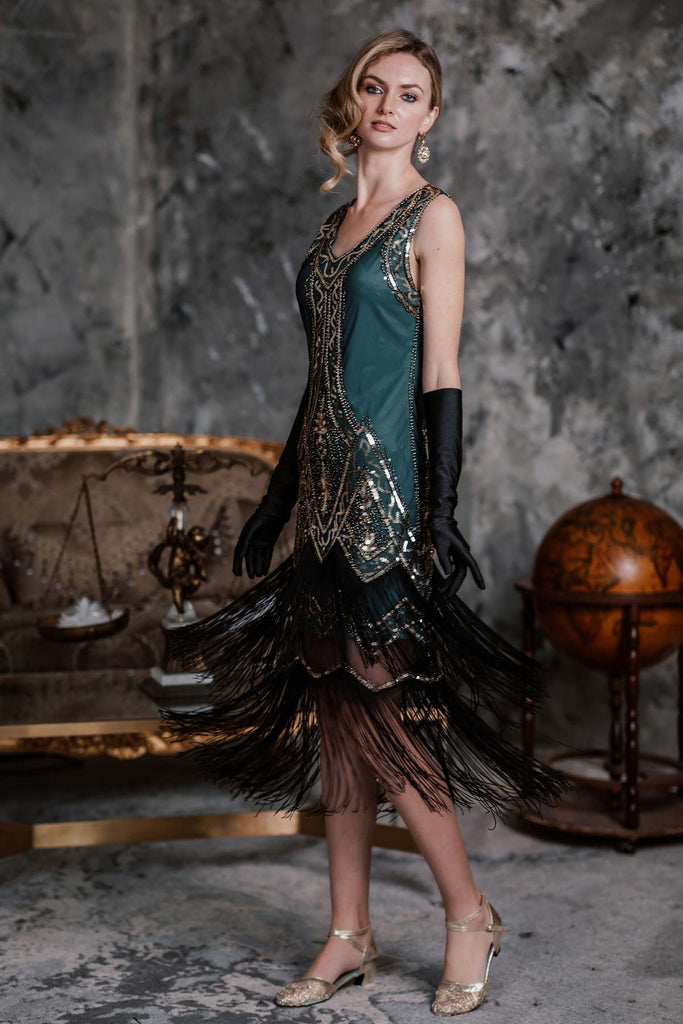 1920s Beaded Fringed Dress, classic 1920s style elegant retro fashion - Image 2