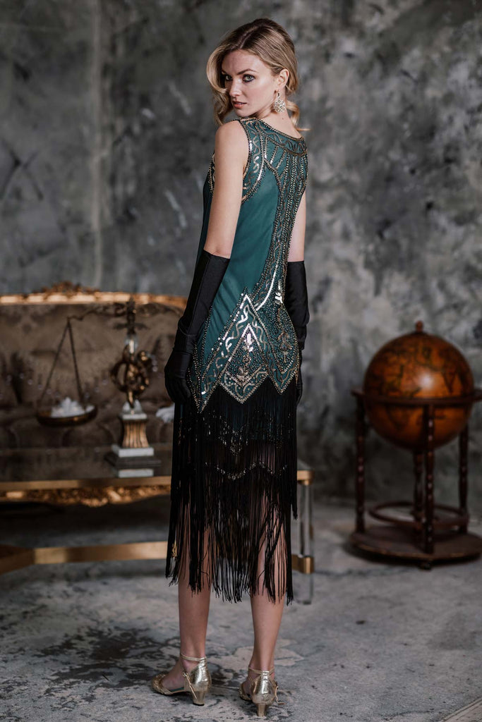 1920s Beaded Fringed Dress, classic 1920s style elegant retro fashion - Image 3