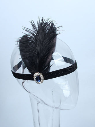 She finds her 1920s story in this 1920s Feather Flapper Headband