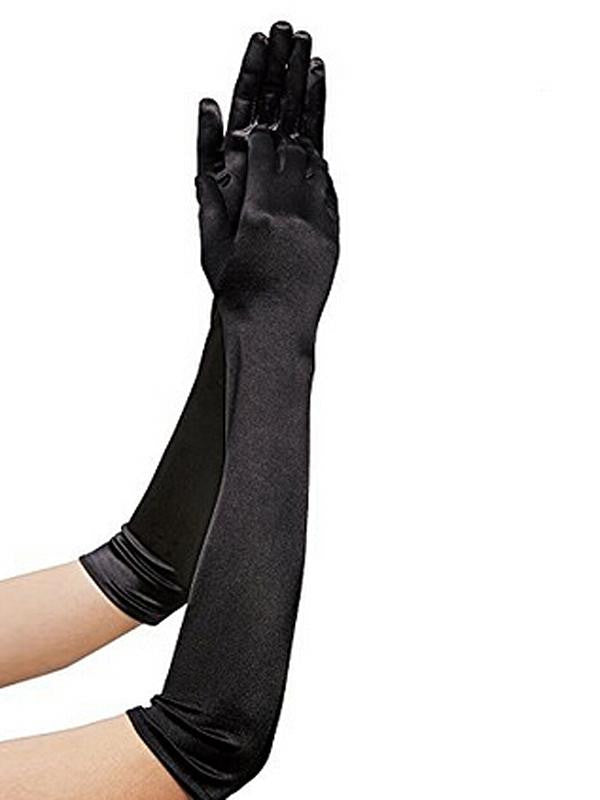 She finds her 1920s story in this 1920s Flapper Costume Accessory Set