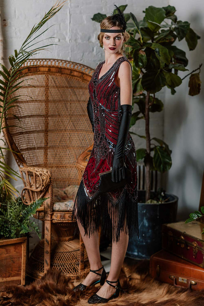 1920s Sequined Fringe Dress: where 1920s romance meets her modern spirit