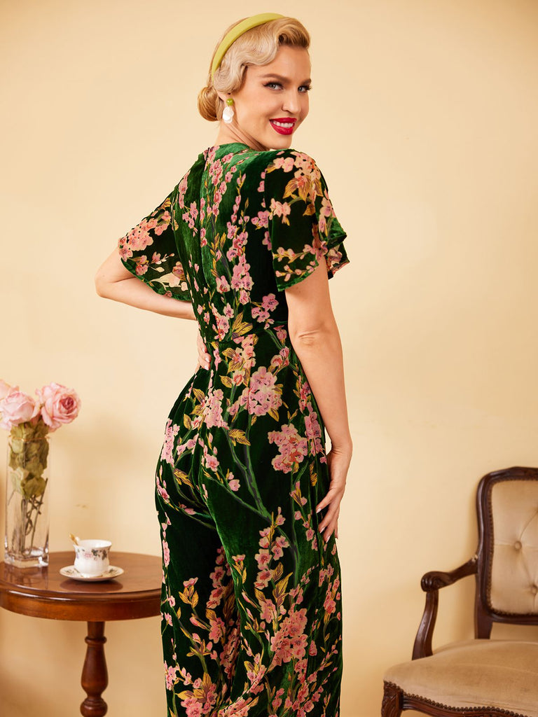 Green 1930s Velvet Vintage Jumpsuit: timeless style reimagined