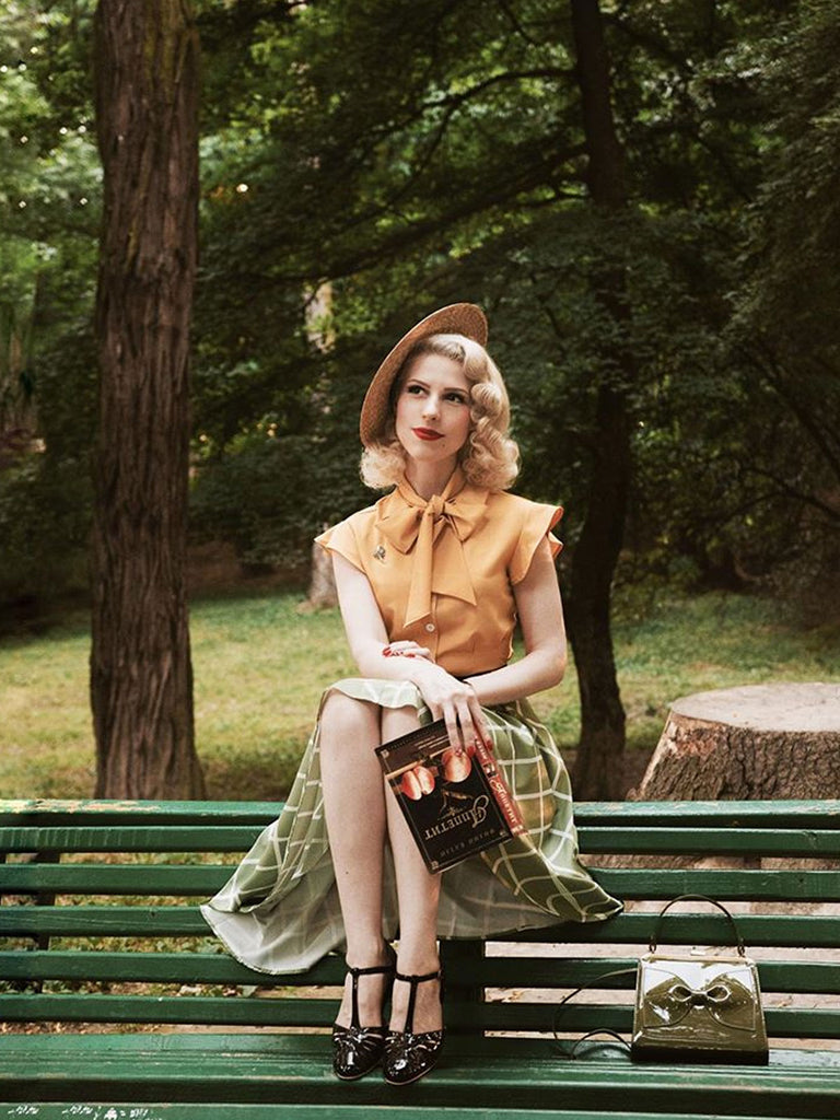 2PCS 1950s Bow Plaid Blouse & Skirt